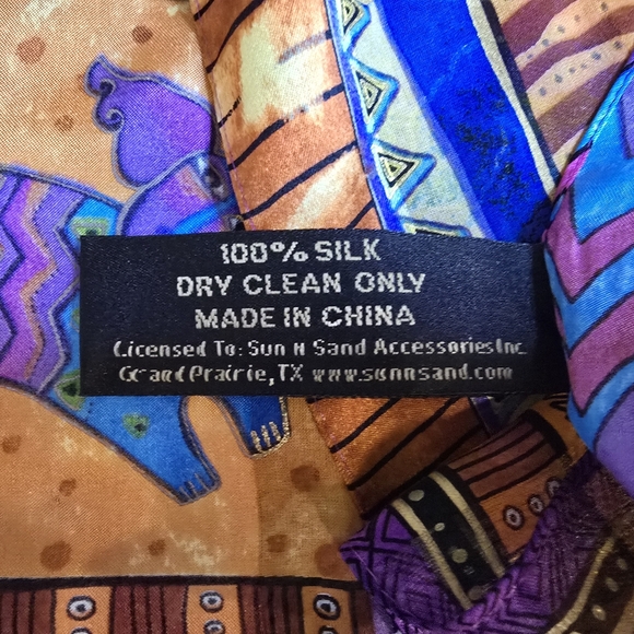 Laurel Burch Classic 100% Silk Dog Tails Patchwork Scarf LBS195 Funky Colorful - Picture 6 of 6